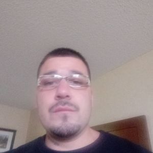 Meet your Posher, Santos